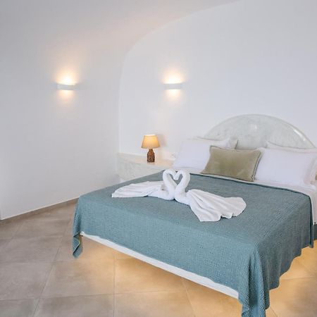 Sun Angelos Oia - Luxury Cave Suites Extérieur photo